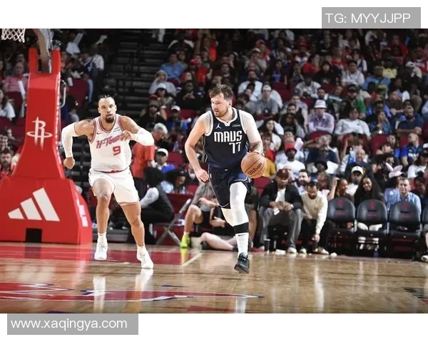 东契奇狂砍73分刷新现役得分纪录独行侠成功终结太阳11连胜之旅