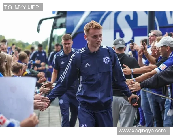 利物浦迎战奥格斯堡期待精彩对决两队球迷齐聚一堂共襄盛举